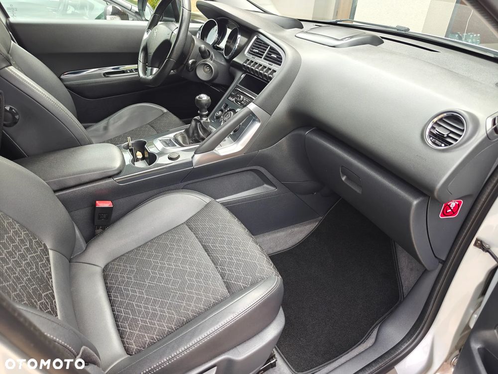 Peugeot 3008 - 16