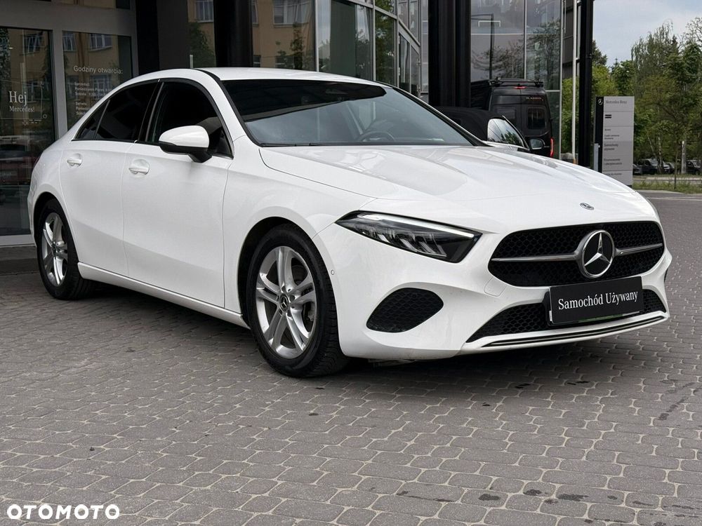 Mercedes-Benz Klasa A 200 Progressive 7G-DCT - 4