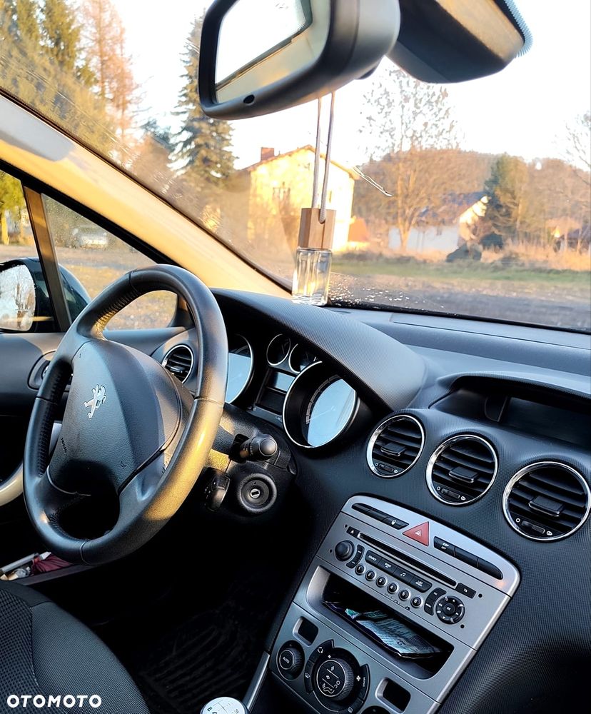 Peugeot 308 120 VTi Active - 11