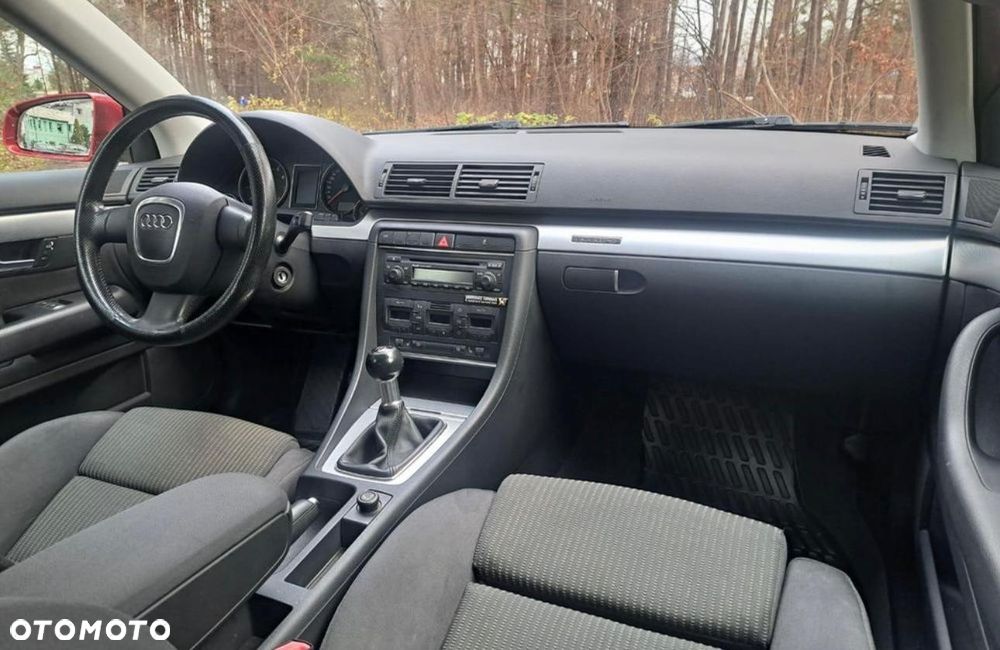 Audi A4 Avant 2.0 T FSI quattro - 9