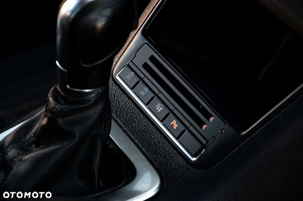 Volkswagen Tiguan 2.0 TDI DPF 4Motion BlueMotion Technology DSG Exclusive - 31