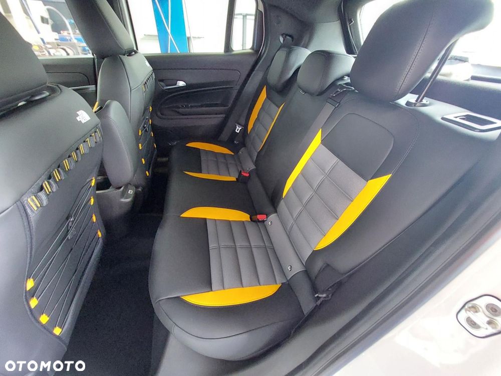 Jeep Avenger 1.2 T3 mHEV The North Face 4xe eDCT6 - 14