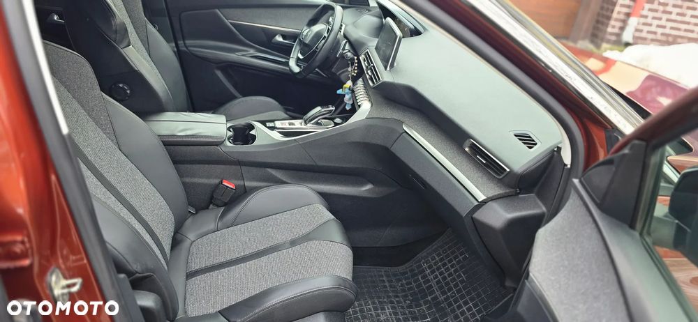 Peugeot 3008 1.5 BlueHDi Active S&S EAT8 - 31