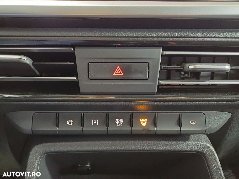 Ford Tourneo Connect 1.5L EcoBoost LWB Trend - 15