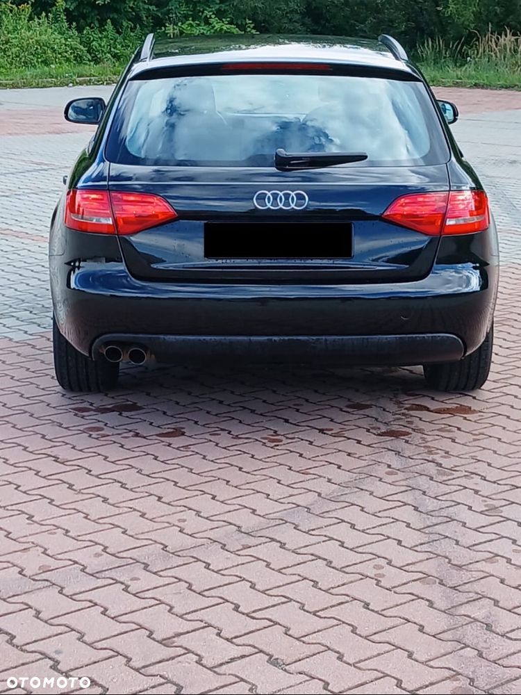 Audi A4 Avant 2.0 TDI - 4
