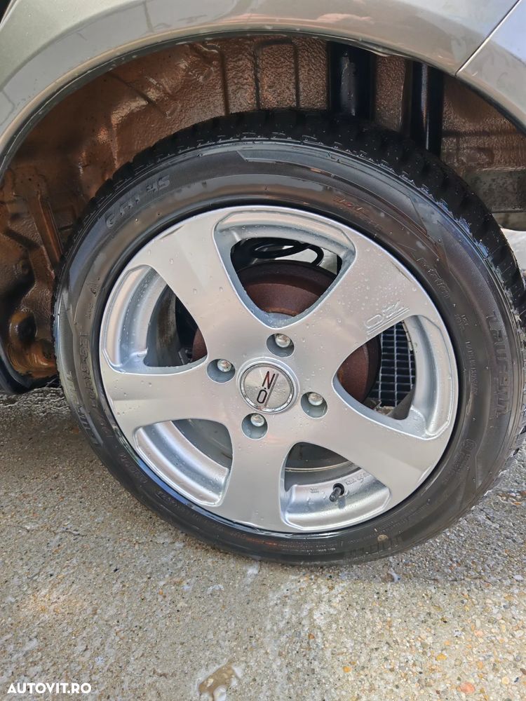 Mitsubishi Colt 1.3 Invite + - 10
