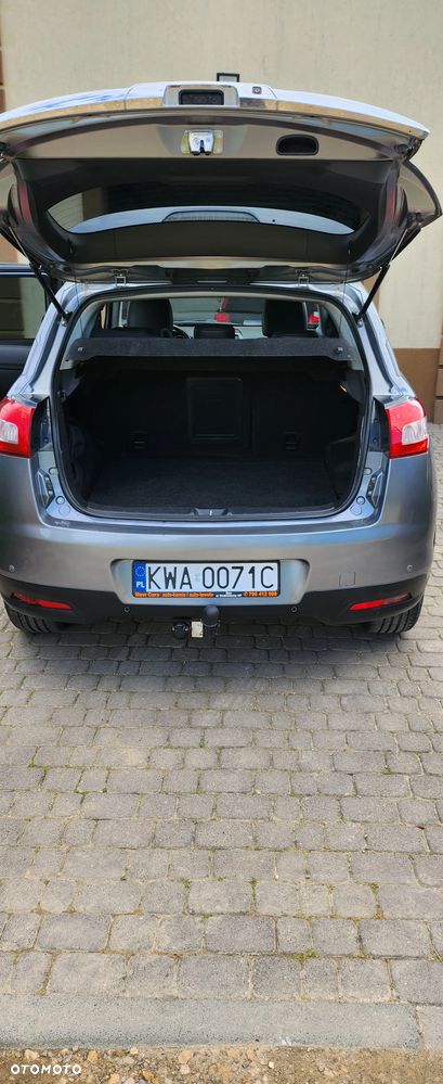 Peugeot 4008 - 10