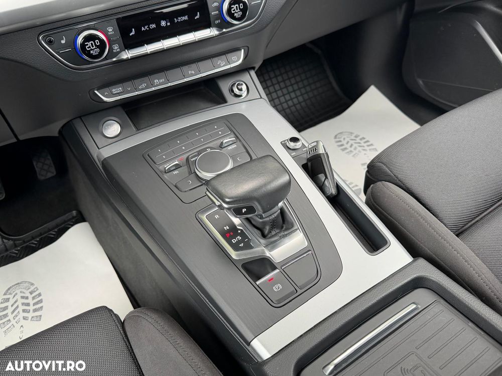 AUDI Q5 2020 — imagine 28