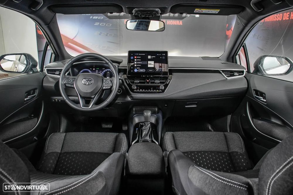 Toyota Corolla 1.8 Hybrid Comfort - 3