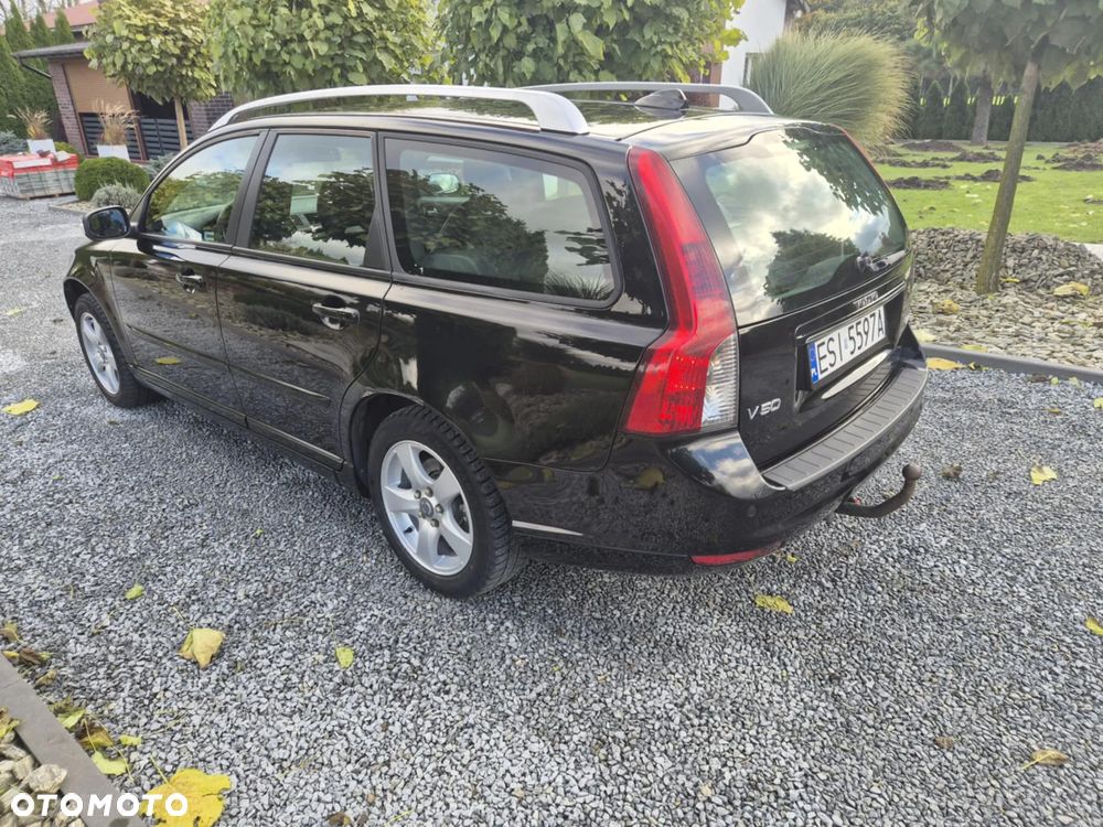 Volvo V50 2.0D Momentum - 4