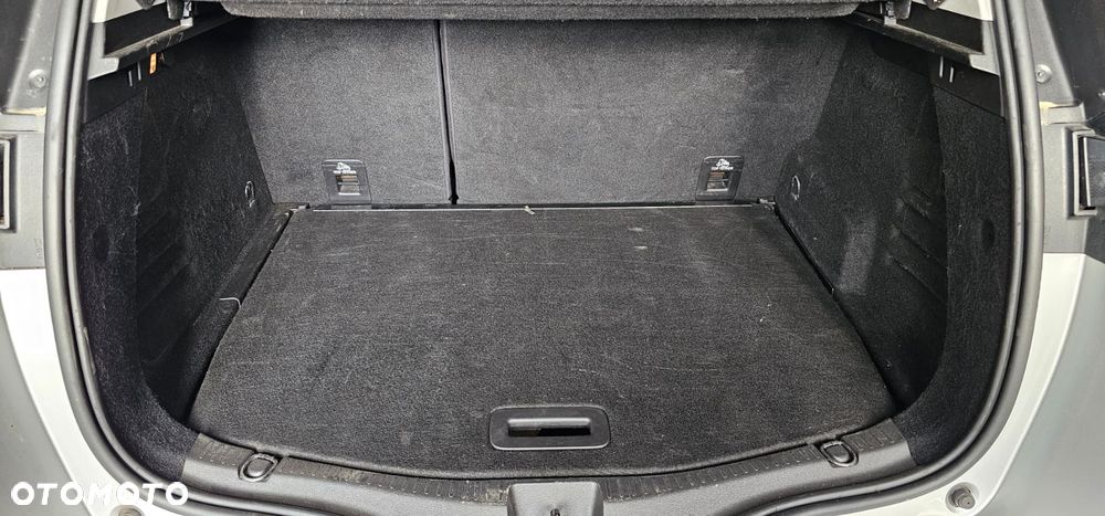 Renault Scenic BLUE dCi 120 BLACK EDITION - 17