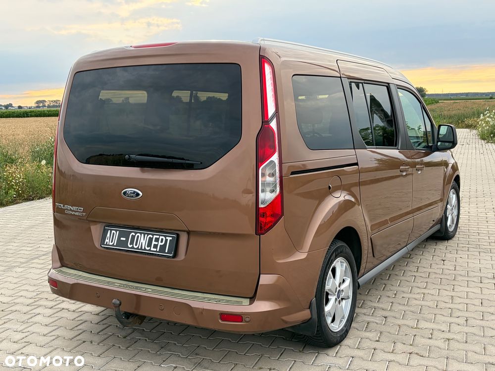 Ford Transit Connect - 17