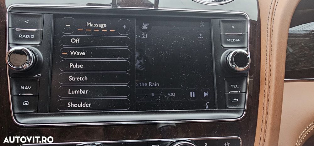 Bentley Bentayga V8 - 25