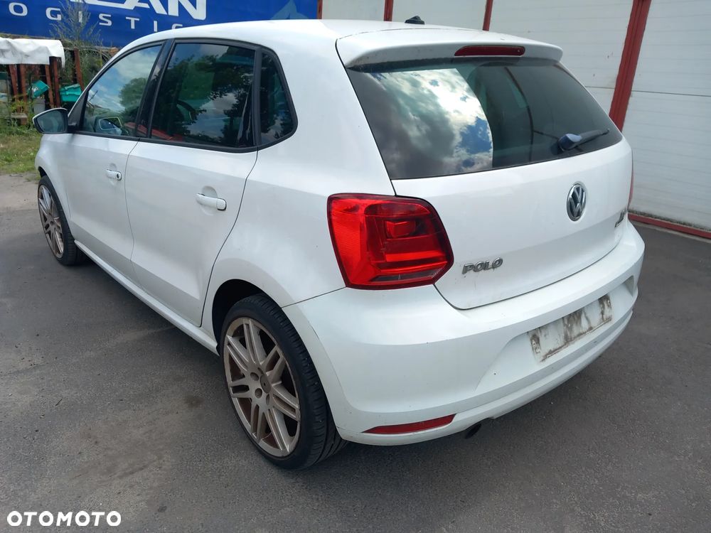 Volkswagen Polo 1.2 TSI BMT Comfortline Perfectline - 4