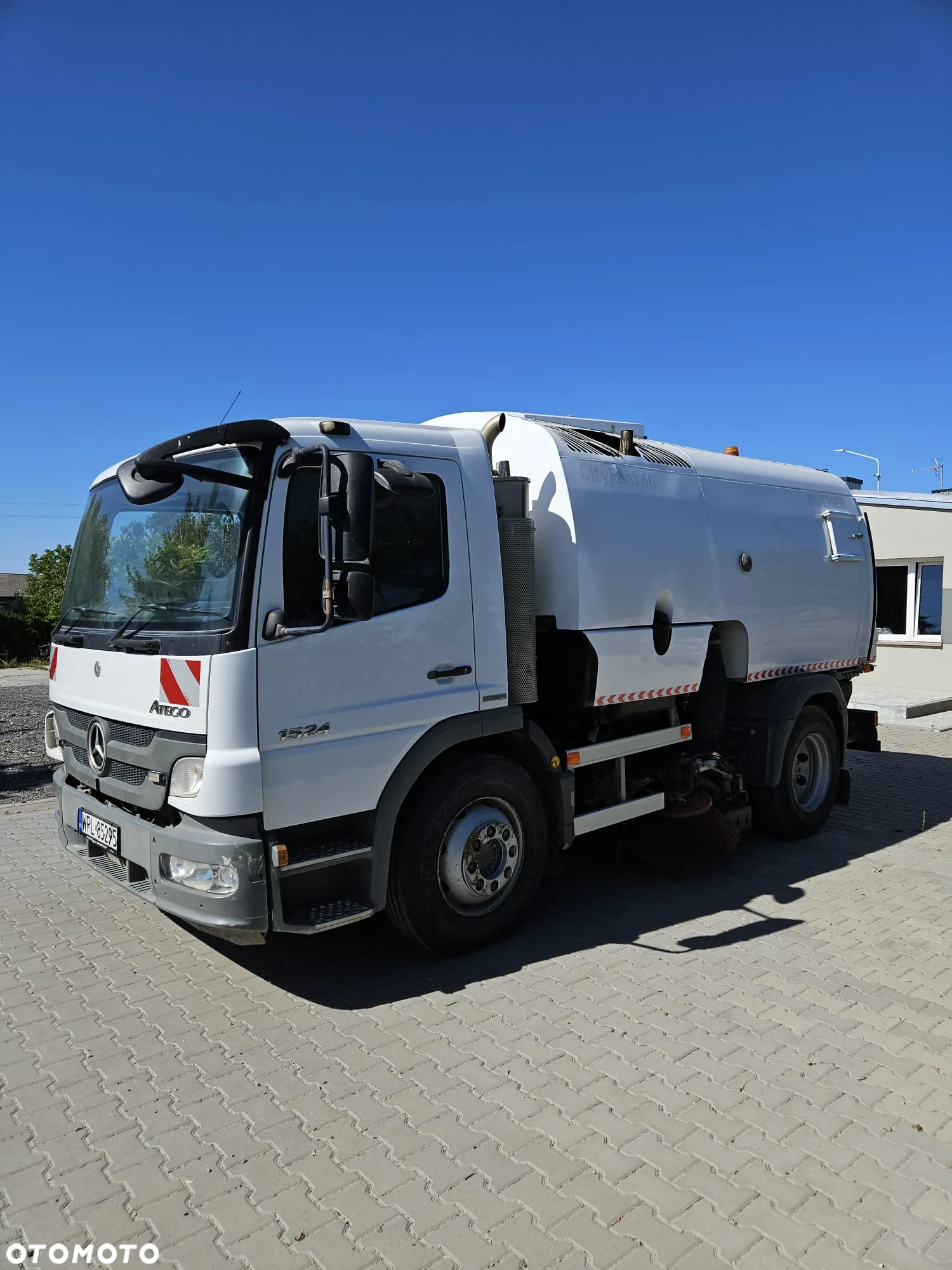 Mercedes-Benz ATEGO - 5