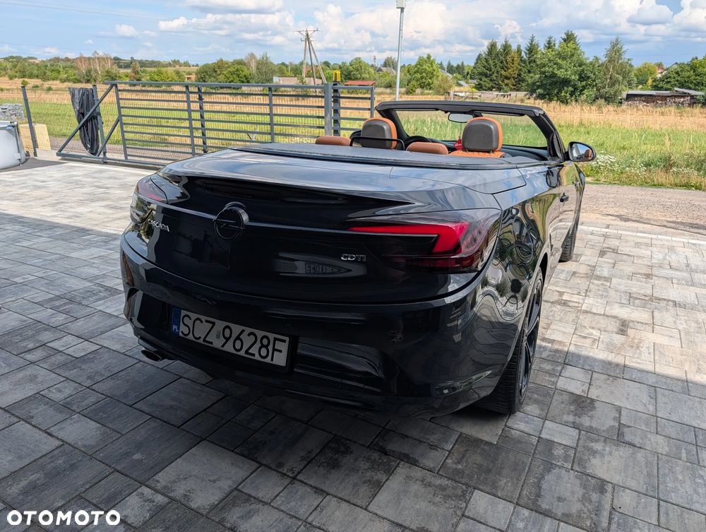 Opel Cascada 2.0 CDTI Cosmo S&S - 12