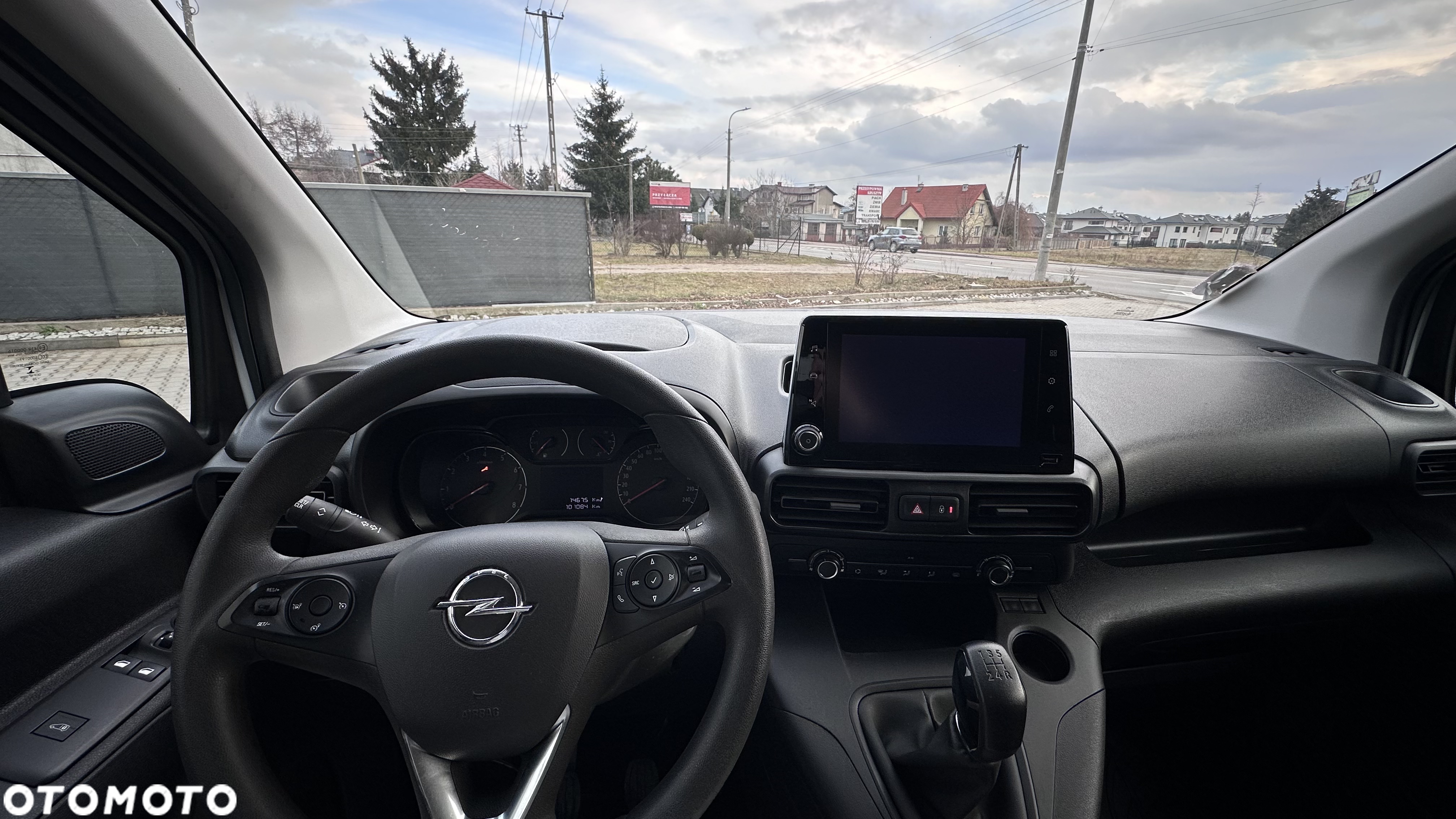 Opel COMBO - 11