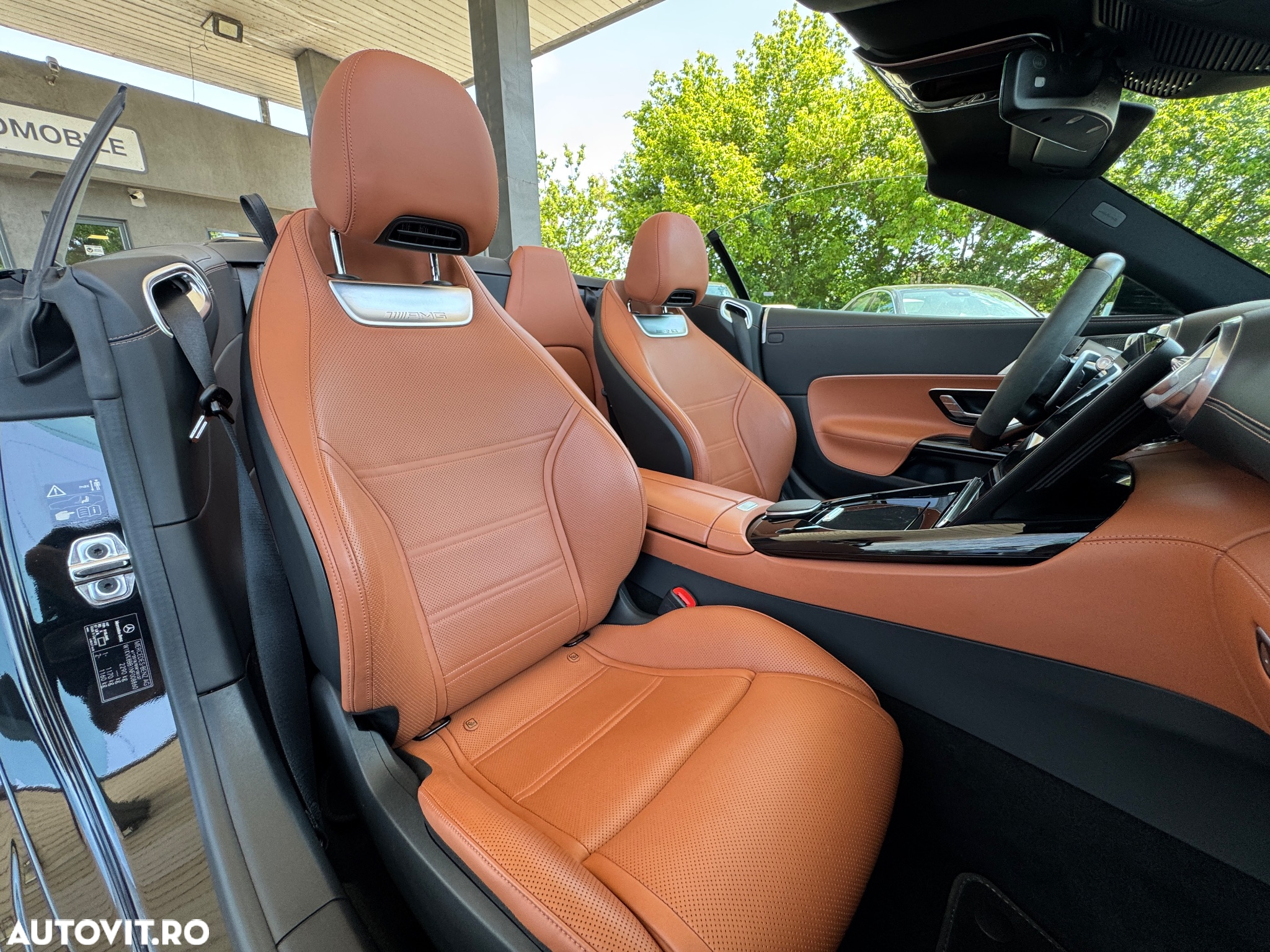 Mercedes-Benz SL AMG 63 4MATIC+ - 32
