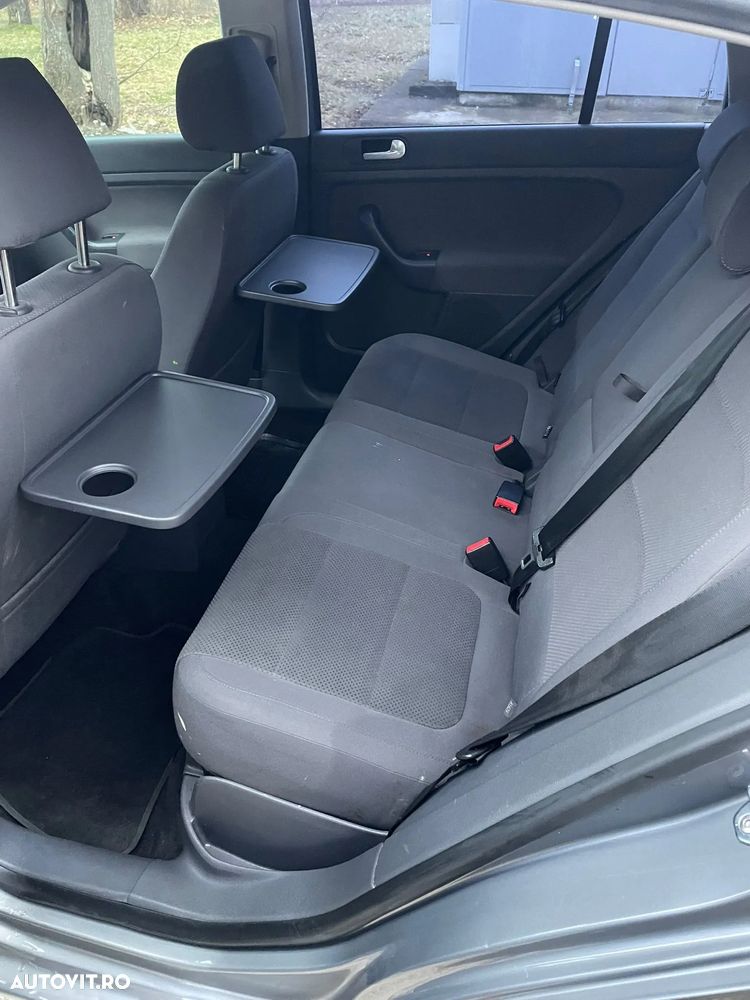 Volkswagen Golf Plus - 7