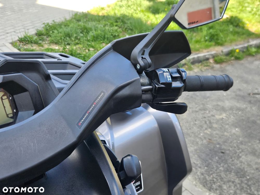 Can-Am Renegade - 27