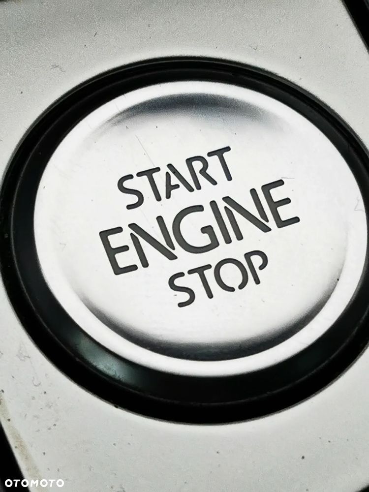 Volkswagen Passat 2.0 TDI BlueMotion Technology Highline - 30