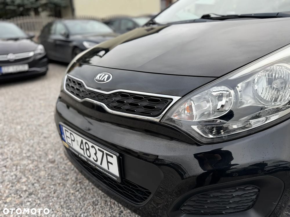 Kia Rio - 30