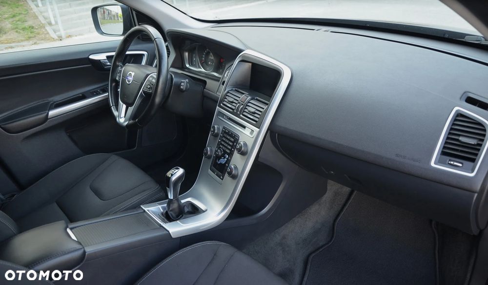 Volvo XC 60 - 23