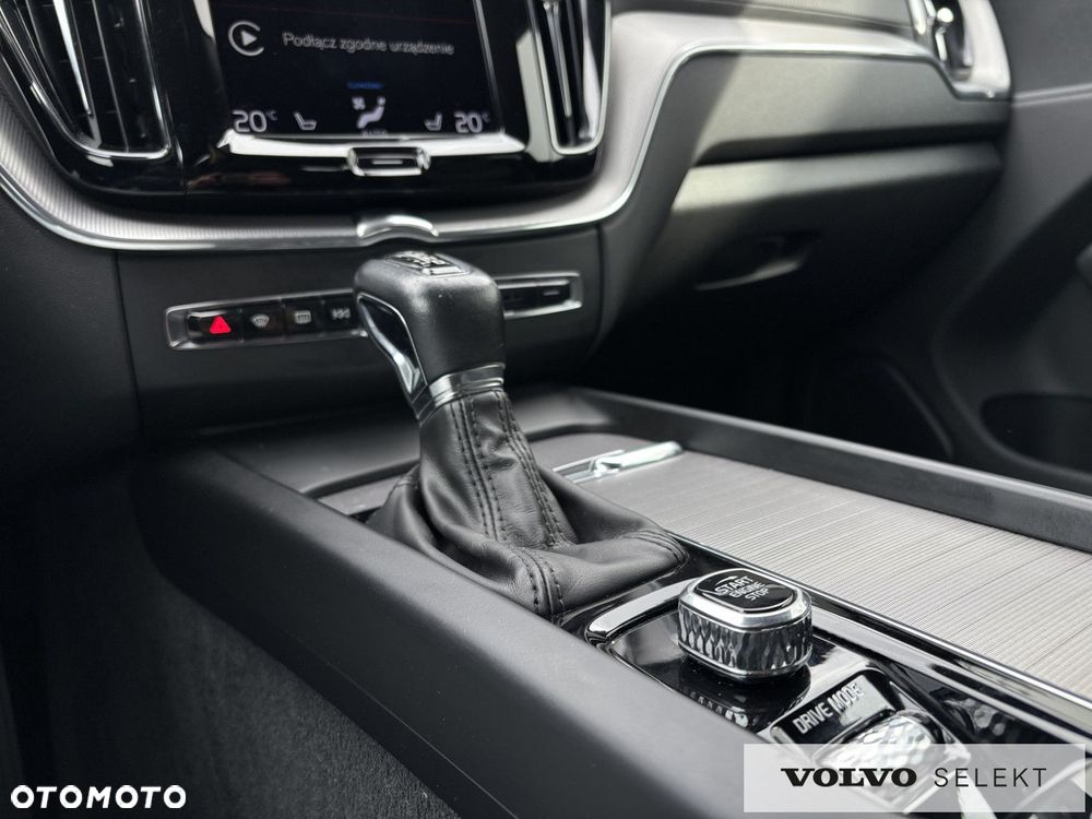 Volvo XC 60 - 16