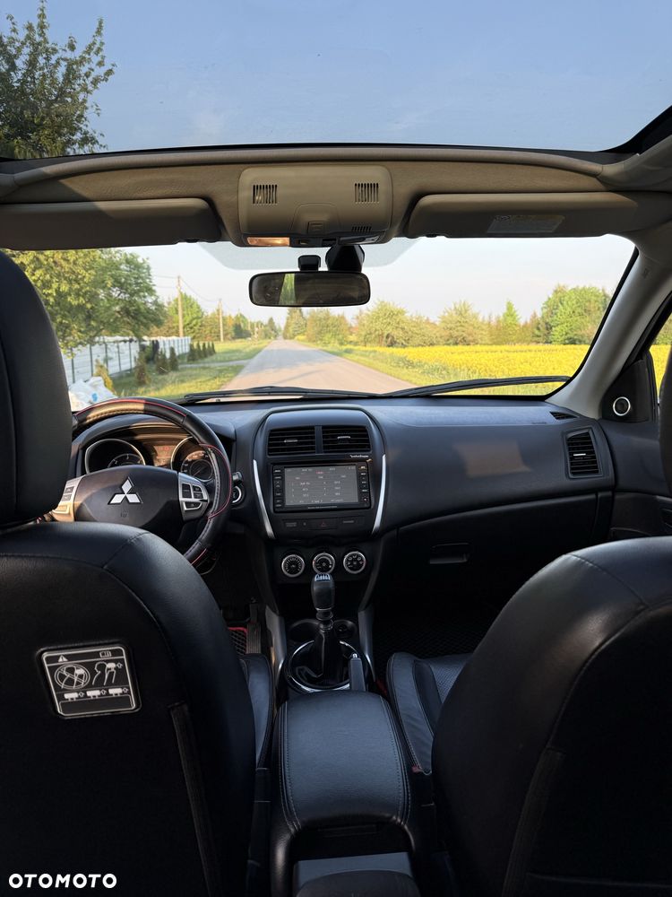 Mitsubishi ASX - 8
