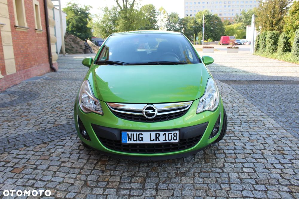 Opel Corsa 1.2 16V Enjoy - 4
