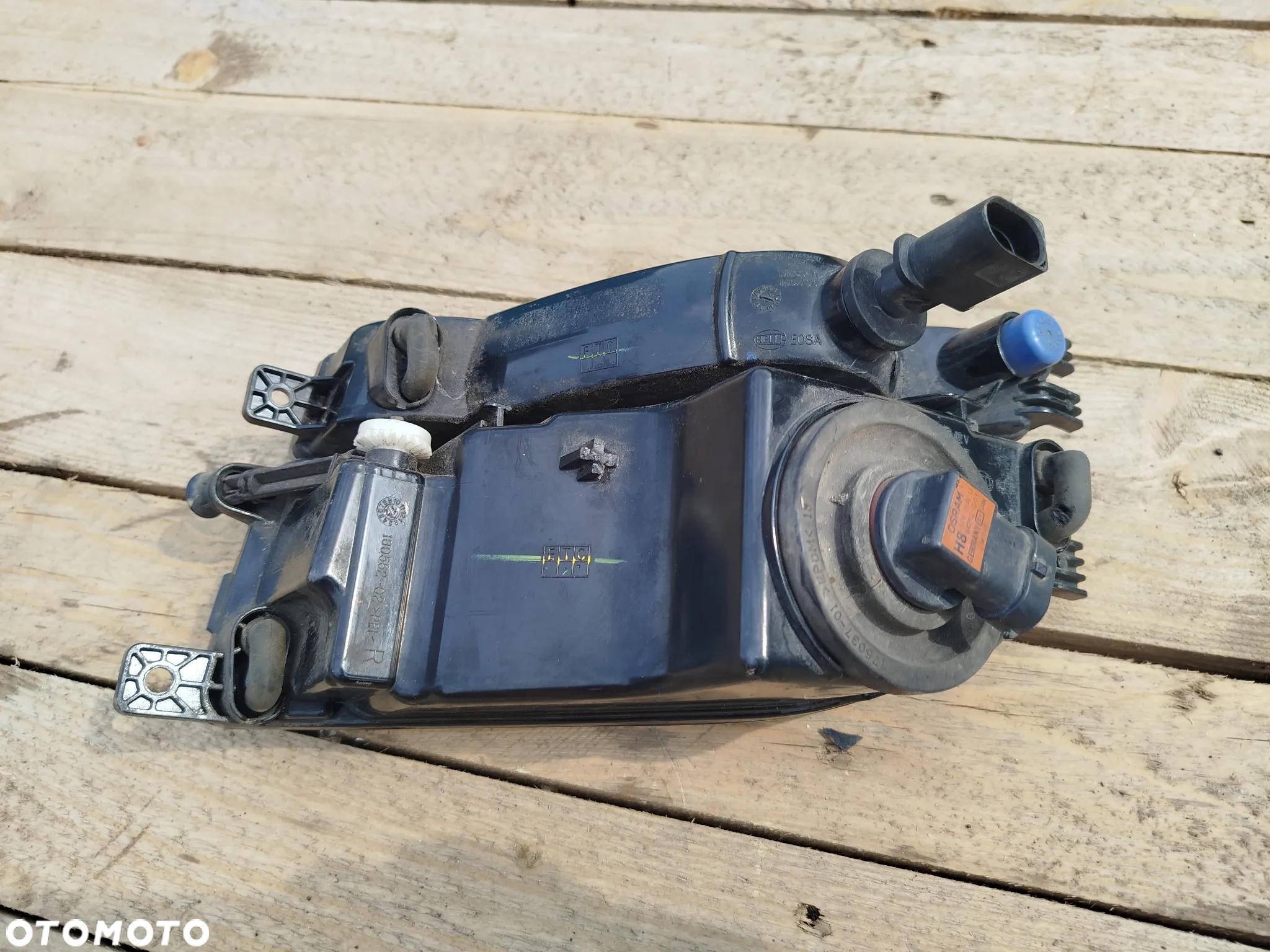 Volkswagen Beetle halogen lampa prawa przód prawy przedni Mazowieckie - 8