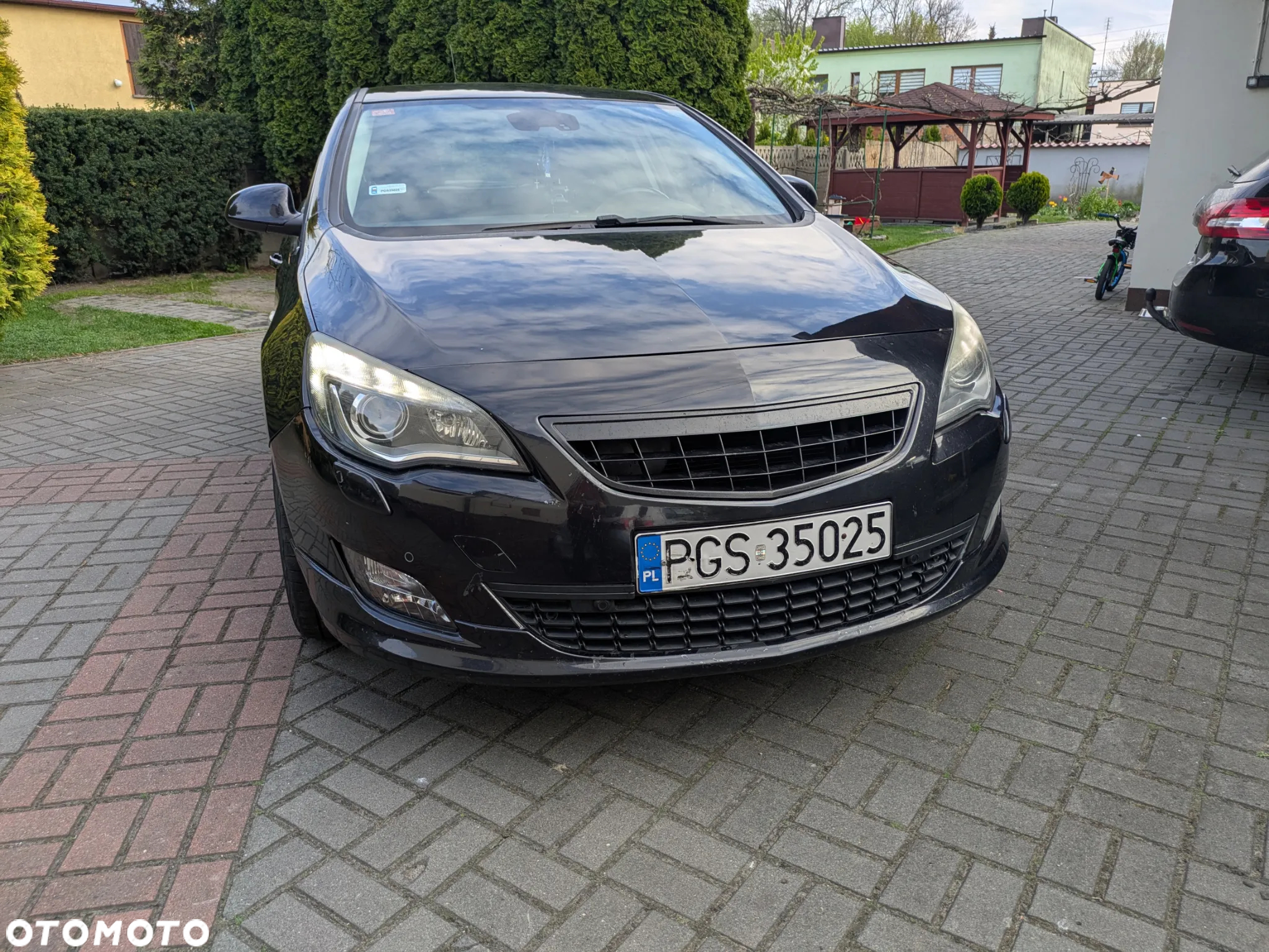 Opel Astra IV 1.4 T Cosmo - 2