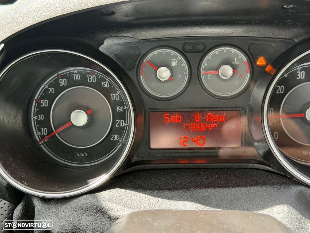 Fiat Punto Evo 1.3 M-Jet Dynamic - 23