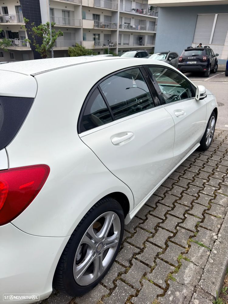 Mercedes-Benz A 180 d Urban - 4