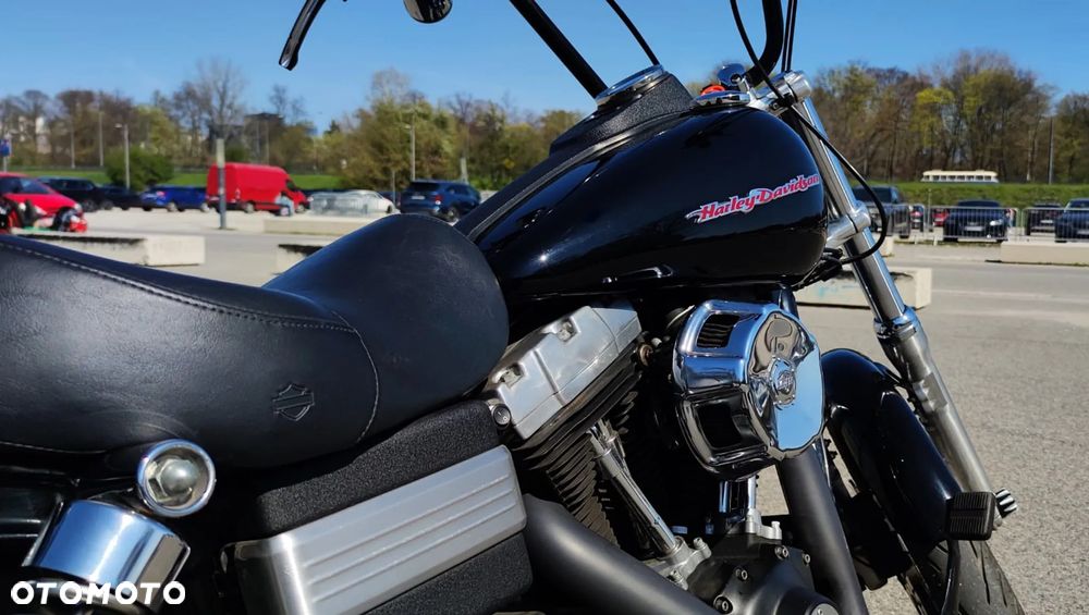 Harley-Davidson Dyna Street Bob - 4