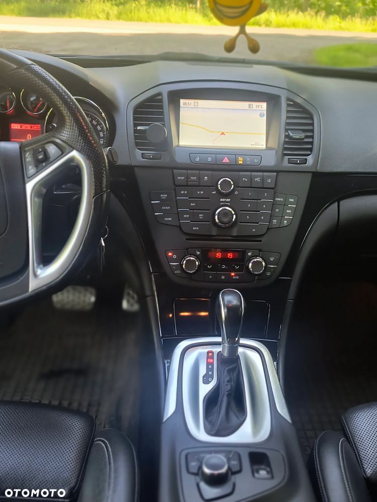 Opel Insignia 2.0 Bi Turbo CDTI 4x4 - 16