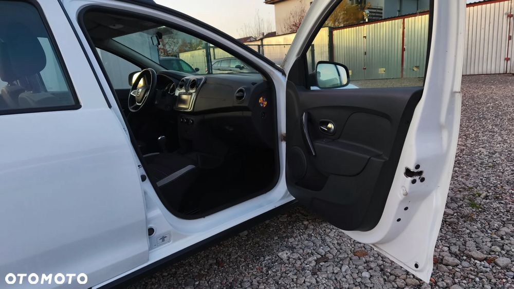 Dacia Sandero Stepway 0.9 TCe Laureate S&S Easy-R - 23