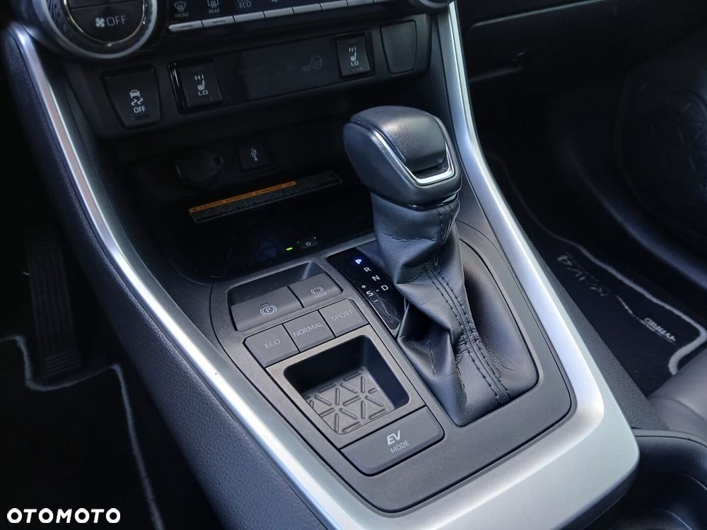 Toyota RAV4 2.5 Hybrid Selection 4x2 - 22