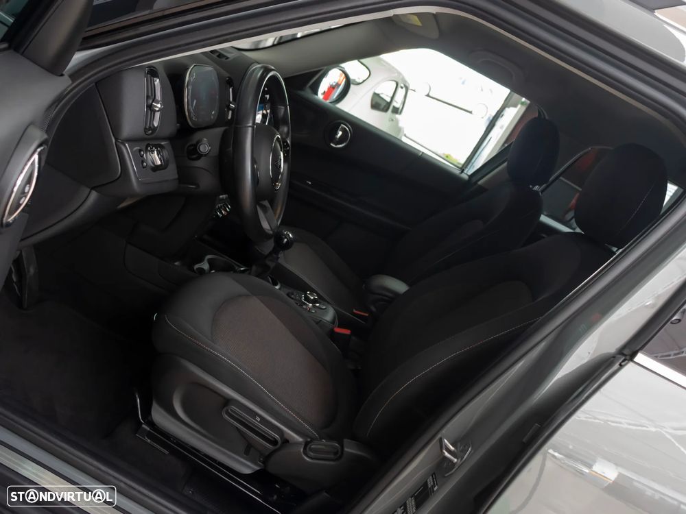 MINI Countryman One D - 16