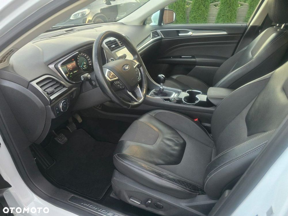Ford Mondeo - 14