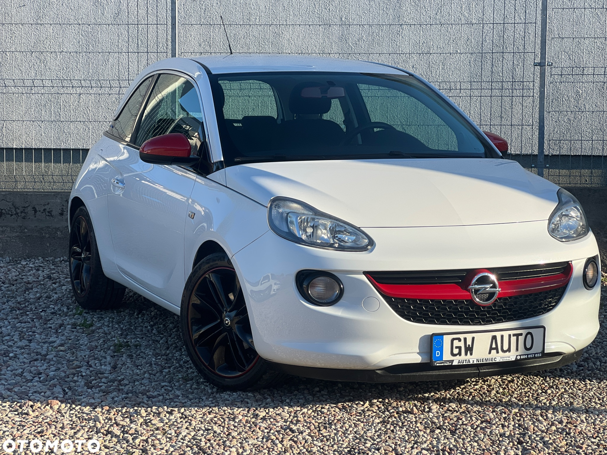 Opel Adam 1.2 White Link - 2
