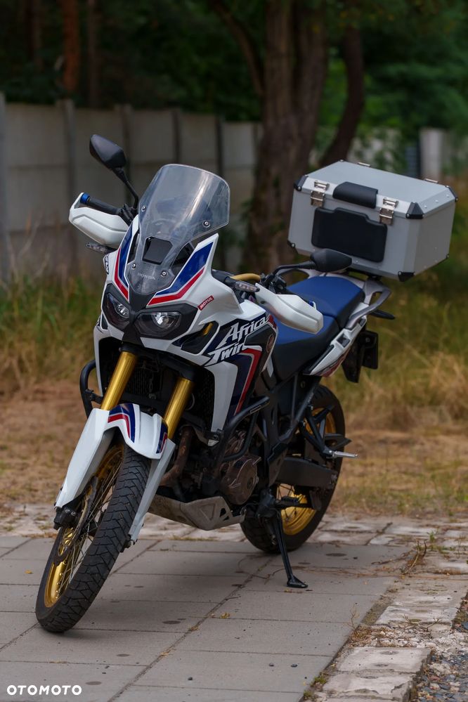Honda CRF - 9