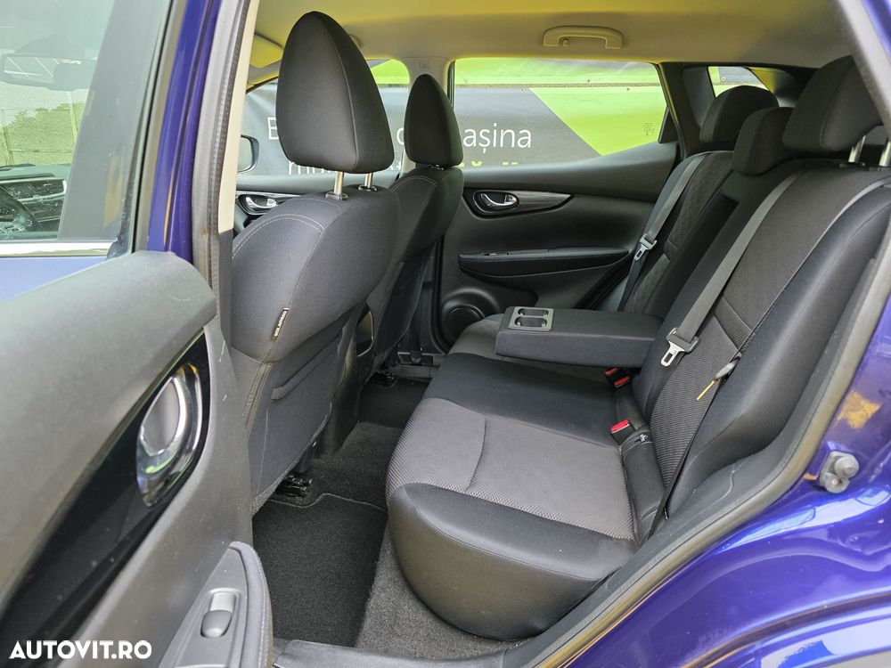 Nissan Qashqai 1.2 DIG-T ACENTA - 11