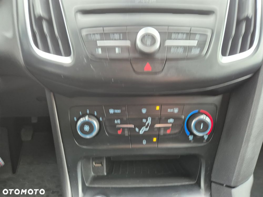 Ford Focus 1.5 TDCi Titanium - 20