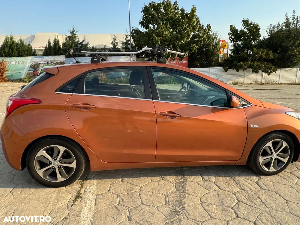 Hyundai i30 1.6 CRDI DPF 5DR MT Highway - 8