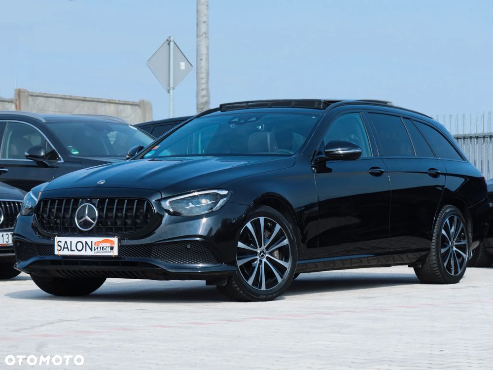 Mercedes-Benz Klasa E 300 9G-TRONIC Night Edition - 30