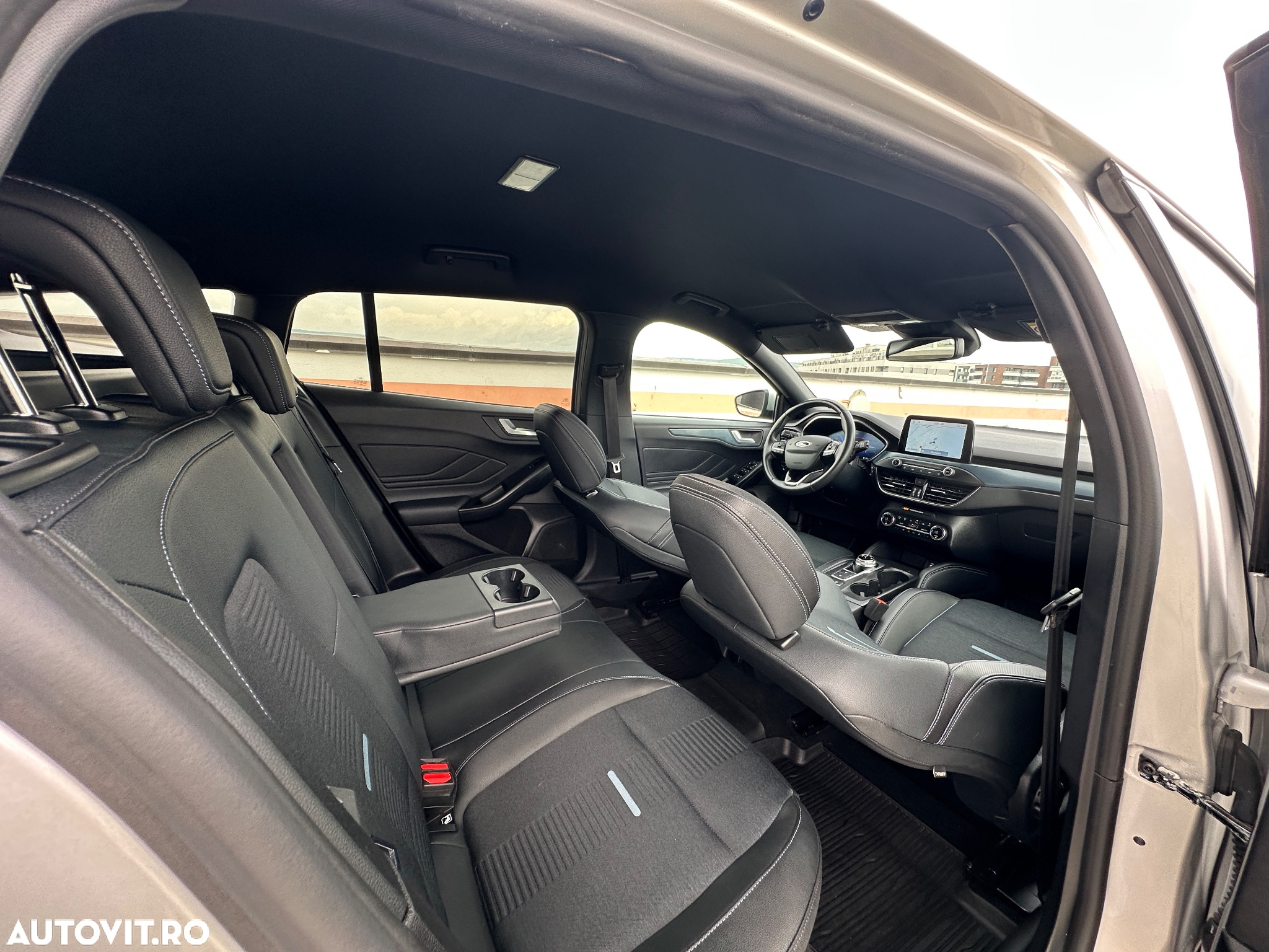 Ford Focus Turnier 2.0 EcoBlue Start-Stopp-System Aut. ACTIVE X - 8