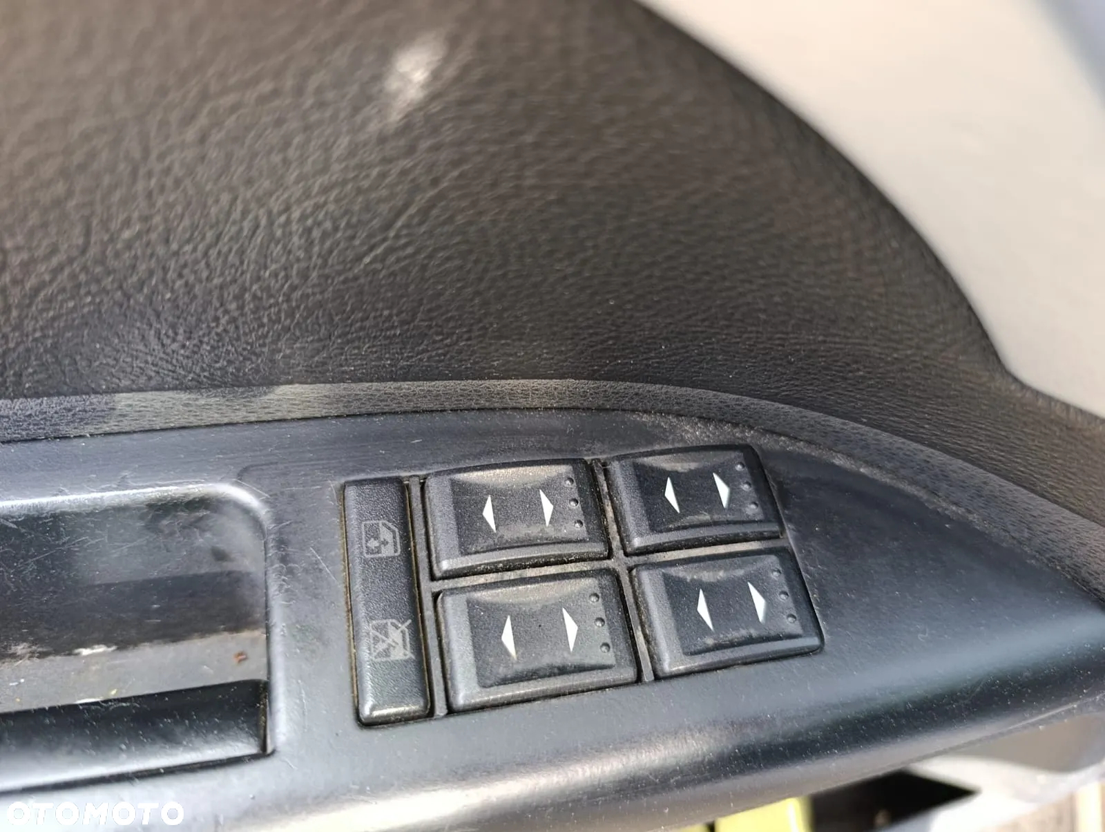 Ford Mondeo 1.8 Ambiente X - 14