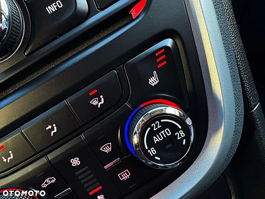 Opel Mokka 1.7 CDTI Cosmo S&S - 32