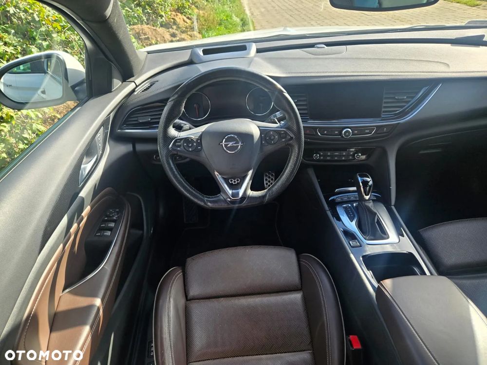 Opel Insignia 2.0 T 4x4 Exclusive S&S - 6